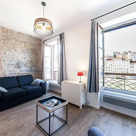 Apartment Vieux Avec Vue Sur La Saone Ail *