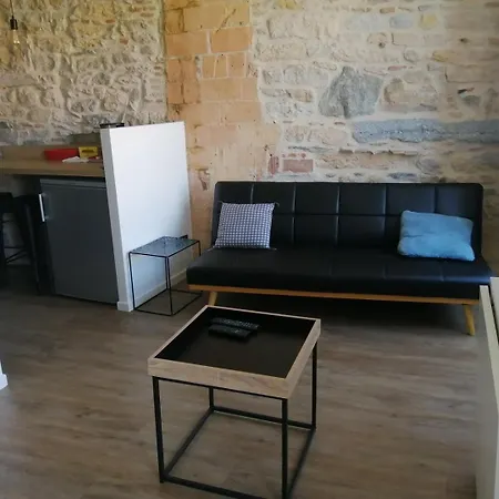 Apartment Vieux Avec Vue Sur La Saone Ail *